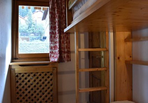 Spacious 4-Room Chalet Apartment, Terrace, Near Slopes & Shops - Méribel