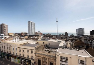 Spacious and luxe two king bedroom sea-view apt
