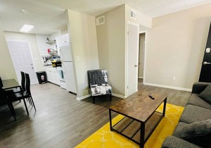 Spacious & Comfy |★Chill Getaway | LongTerm Stay #2
