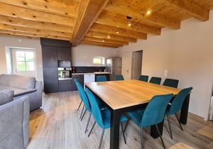 Spacious Renovated Cottage for 20, Near George Sand's Home, Golf & Lake, 4-Star Amenities