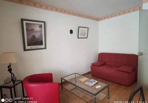 Spacious T2 in the heart of Gap classified 2 *