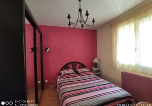 Spacious T2 in the heart of Gap classified 2 *