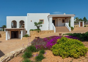 Special offer: Villa Almond with sea view