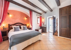 Special offer: Villa Almond with sea views