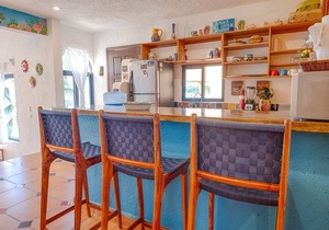 Spectacular view with beach access, perfect for a family getaway!