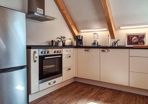Spend a relaxing vacation in this beautiful apartment with proximity to nature and several activitie