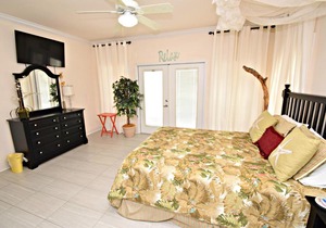 Spinnaker Pointe 1B Condo