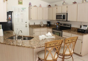 Splendid 3 Bed Villa in Windward Cay
