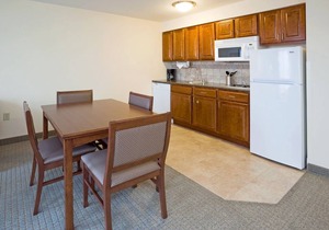 Staybridge Suites Milwaukee West-Oconomowoc, an IHG Hotel