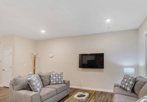 StaysByWalker 2BR TownHome | King Beds/Fenced Yard