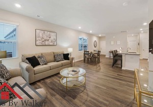StaysByWalker 2BR TownHome | King Beds/Fenced Yard
