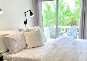 Steps From Lake Mich I 1 Bedroom Condo