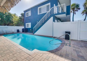 Steps to Beach - Seagrass Flats 2 by SeaBreeze Vacation