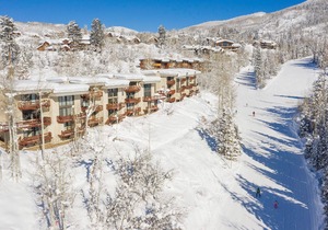 STH26 | Large Private Deck | Beautiful Views | Ski In/Out