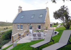 Stone House in Brittany with Sea Views