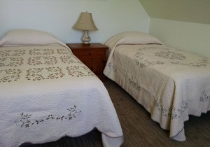 Stone Turtle Lodges has 3 luxurious individual cabins 3 miles north of Cortez.