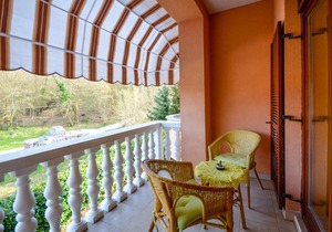 Strmac Apartment Sleeps 4 Air Con WiFi
