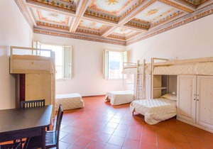 Student's Hostel Estense