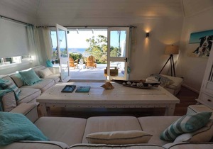 Studio 9, Eagle Bay S