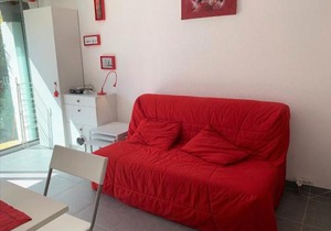 Studio Cabine Rénové à 250m de la Plage de Mèze - Climatisé, Jardin, Parking Privé - FR-1-604-15