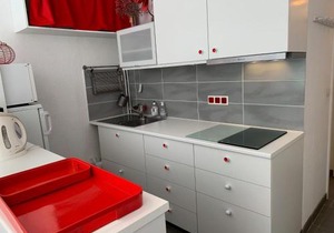 Studio Cabine Rénové à 250m de la Plage de Mèze - Climatisé, Jardin, Parking Privé - FR-1-604-15