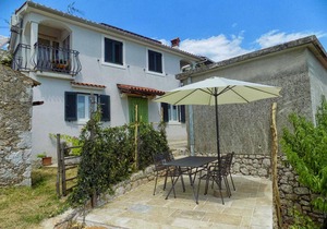 Studio flat with terrace and sea view Zagore, Opatija (AS-13277-a)