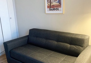 Studio with balcony and parking space in quiet residence
