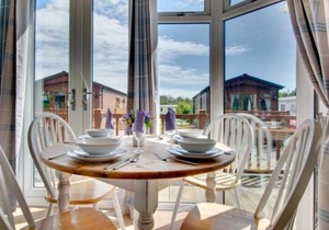 Stunning 3-Bed Hot Tub Lodge Northumberland