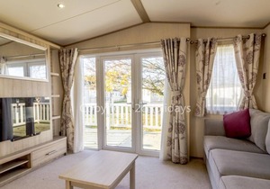 Stunning caravan with decking at Southview Holiday Park, Skegness ref 33070S