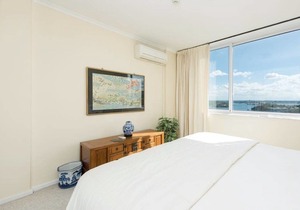 Stunning Harbour View Home!