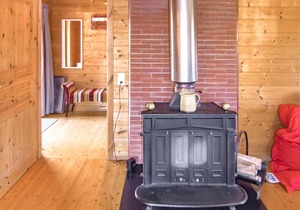 Stunning home in Hayingen with Sauna and 3 Bedrooms
