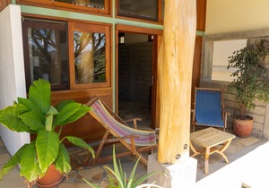 Stunning Studio Suite - AC, Walk to Town and Beach