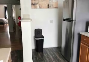 Stylish 2BR Retreat Steps from Thayer gate FREE private parking/WiFi