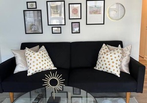 Stylish and beautiful apt in amazing bridgeland