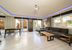 Stylish Duplex with Garden and Gazebo in Muratpasa