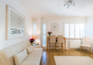 Sublime flat with Thames view