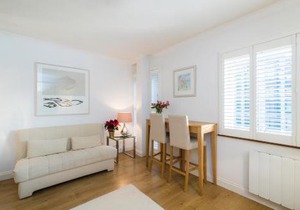 Sublime flat with Thames view