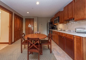 Suites at Silver Tree A307: One Bedroom and Loft Suite, Private Balcony, Great V
