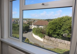 Summer Shores - 3 Bed | Coastal | Private Garden
