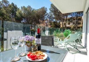 Sunny apartment 1B with balcony & pool in canyamel