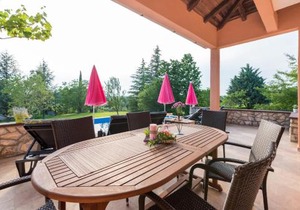 Sunset holiday home with pool and large, mature garden