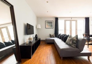 Sunshine In My Mood - 2 Bedroom Flat in Battersea