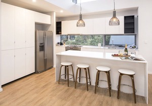 Superb Dual Keyed Home with Stunning Ocean Views just 300 Metres to Beach