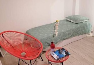 Superbe logement(C) avec Parking Gratuit sur place