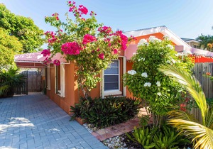 Surf Road Duplex Cottage - at the beach