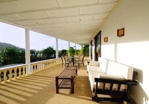 Surin villa