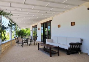 Surin villa