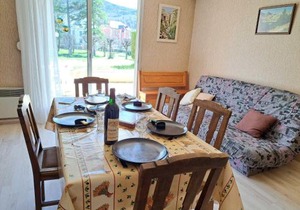 T2 Centre Barcelonnette avec Garage, Terrasse et Parc Privé - FR-1-165A-101