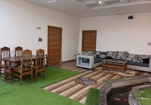 T2- Lovely 2 bedroom hill view with covered parking