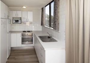 Tanderra 10 on Park Road